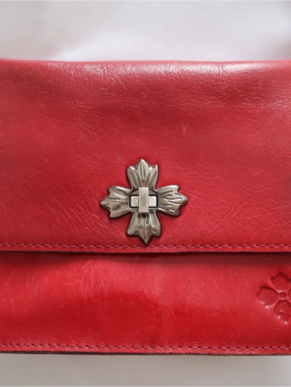 Patricia Nash Consilina distressed red leather crossbody purse